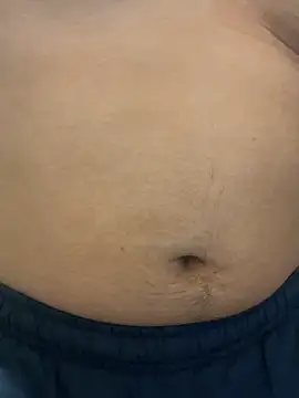 YU-KI00 online show from 23, 11, 2025