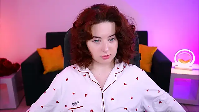 AnnTerry  online show from 14, 2, 2025