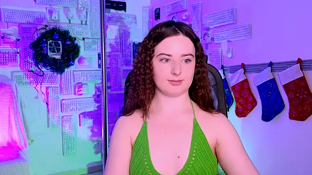 AnnTerry  online show from 14, 12, 2025