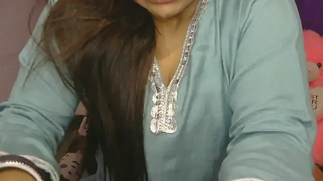 cutie-taara online show from 26, 2, 2026