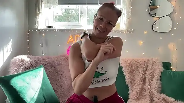 MelodyRoseUk online show from 11, 9, 2025