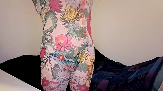 ENGLISHEMILY 69 online show from 17, 12, 2025