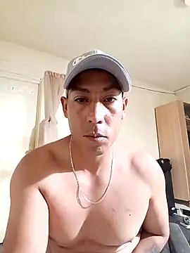 Reveldeseductor online show from 6, 4, 2026