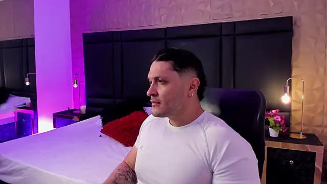 JossAckland online show from 11, 2, 2025