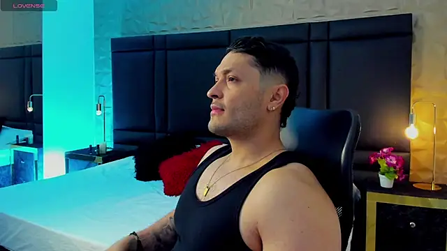 JossAckland online show from 13, 2, 2025