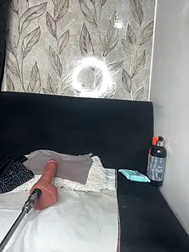 chiquimaturesexy online show from 13, 5, 2026