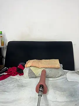 chiquimaturesexy online show from 13, 6, 2026