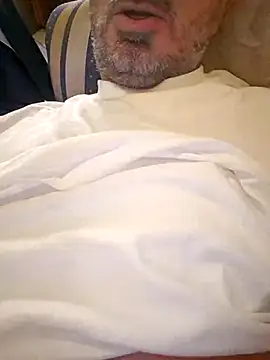 1talianBeutifulCock online show from 27, 10, 2025