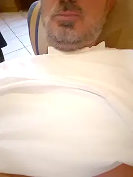 1talianBeutifulCock online show from 4, 5, 2026