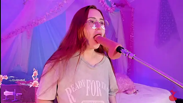 centaurigirl online show from 12, 5, 2026