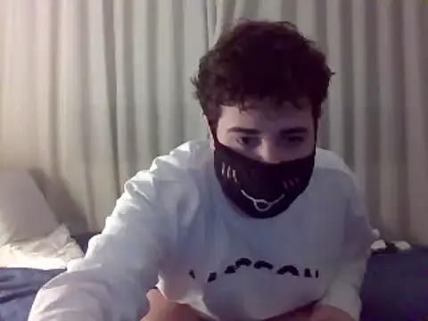 Snapshot of Your_femboy24 chatting on 14, 12, 2024 Your femboy24 online show from 14, 12, 2024