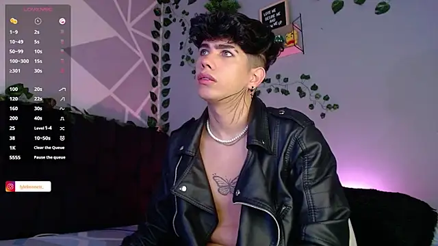 LyleBennett  online show from 9, 12, 2024