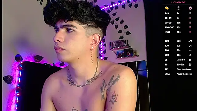 LyleBennett  online show from 25, 2, 2025