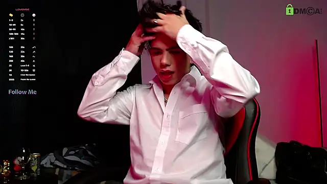 LyleBennett  online show from 31, 10, 2025