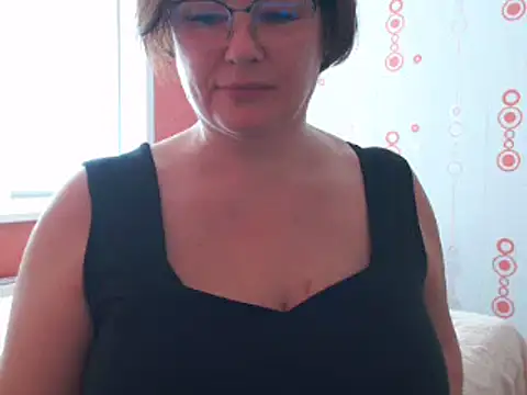 Nora Star online show from 8, 3, 2025