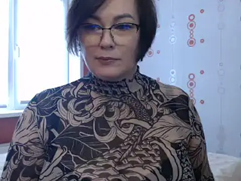 Nora Star online show from 21, 3, 2025