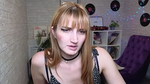 Nika Kitten online show from 3, 2, 2025