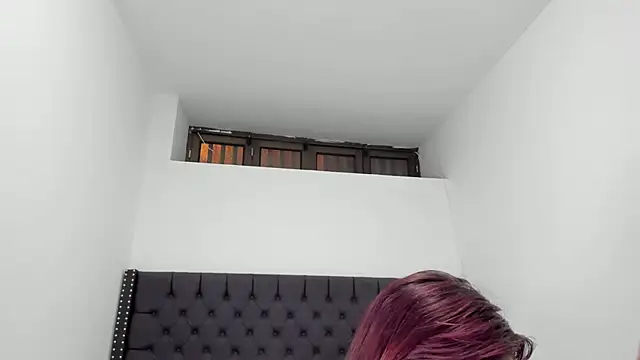 Snapshot of AlliceRosero chatting on 6, 12, 2024 AlliceRosero online show from 6, 12, 2024