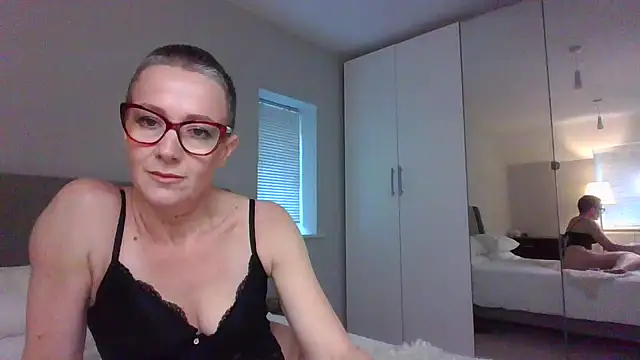 Snapshot of ELEGANT-ARIA36 chatting on 10, 12, 2024 ELEGANT-ARIA36 online show from 10, 12, 2024