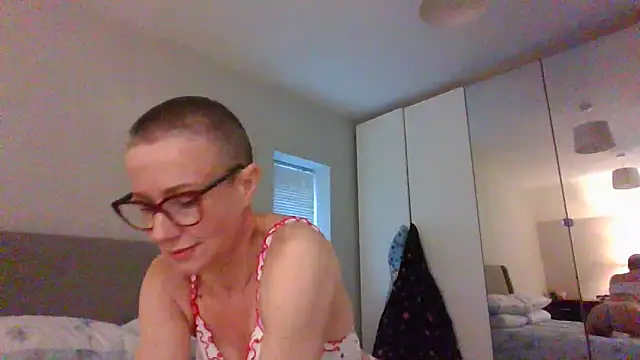 Snapshot of ELEGANT-ARIA36 chatting on 9, 2, 2025 ELEGANT-ARIA36 online show from 9, 2, 2025