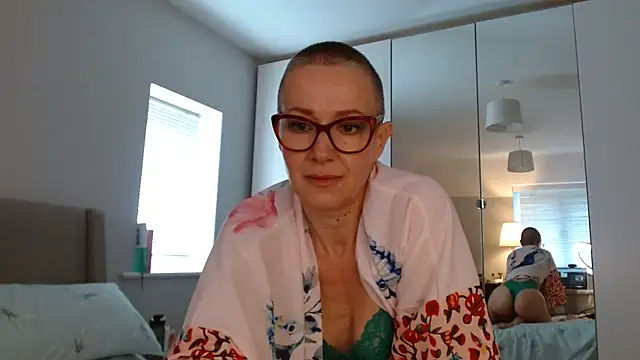 Snapshot of ELEGANT-ARIA36 chatting on 18, 2, 2025 ELEGANT-ARIA36 online show from 18, 2, 2025