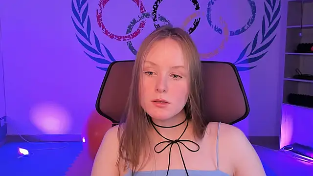 Snapshot of VivienLeeigh chatting on 9, 12, 2024 VivienLeeigh online show from 9, 12, 2024