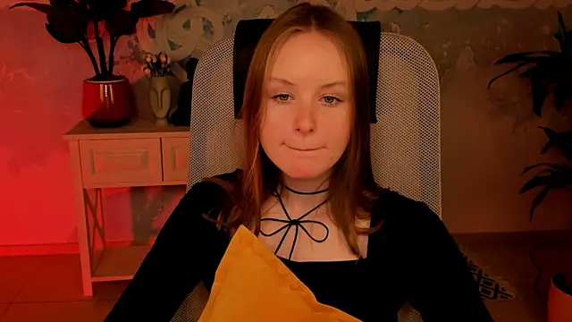 Snapshot of VivienLeeigh chatting on 10, 12, 2024 VivienLeeigh online show from 10, 12, 2024