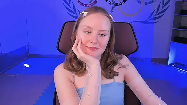 Snapshot of VivienLeeigh chatting on 11, 12, 2024 VivienLeeigh online show from 11, 12, 2024