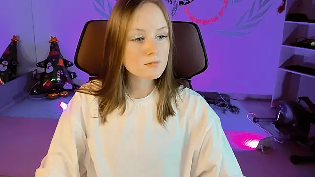 Snapshot of VivienLeeigh chatting on 26, 12, 2024 VivienLeeigh online show from 26, 12, 2024