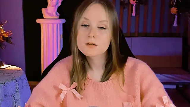 Snapshot of VivienLeeigh chatting on 24, 1, 2025 VivienLeeigh online show from 24, 1, 2025