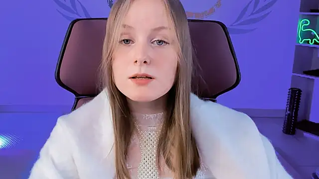 Snapshot of VivienLeeigh chatting on 7, 2, 2025 VivienLeeigh online show from 7, 2, 2025