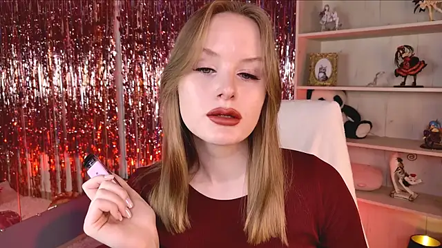 Snapshot of VivienLeeigh chatting on 26, 6, 2026 VivienLeeigh online show from 26, 6, 2026