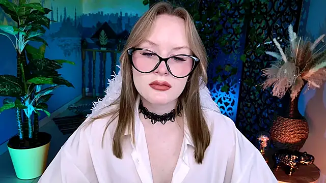 Snapshot of VivienLeeigh chatting on 27, 6, 2026 VivienLeeigh online show from 27, 6, 2026