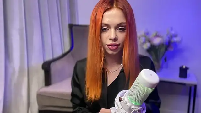 Snapshot of little_fox_alisa chatting on 1, 2, 2025 little fox alisa online show from 1, 2, 2025