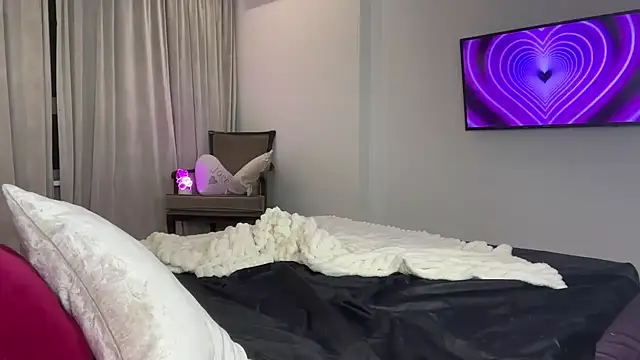 Snapshot of little_fox_alisa chatting on 19, 3, 2025 little fox alisa online show from 19, 3, 2025