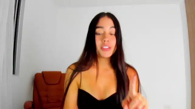 Snapshot of AriaMontgomery chatting on 28, 2, 2026 AriaMontgomery online show from 28, 2, 2026