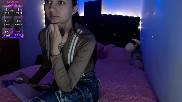 holy juli online show from 14, 3, 2025