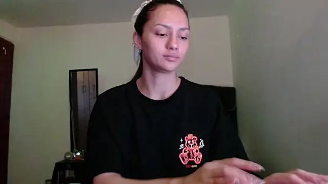 holy juli online show from 1, 7, 2026