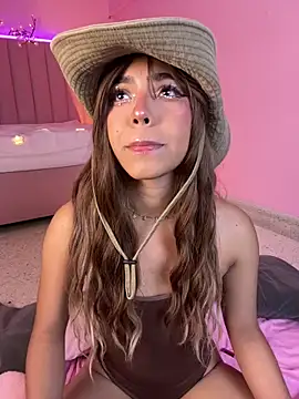 KellyOlsenbe online show from 7, 5, 2026