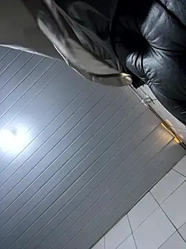 Snapshot of luara1988 chatting on 12, 1, 2026 luara1988 online show from 12, 1, 2026