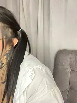 Snapshot of Nickiiiii chatting on 3, 1, 2025 Nickiiiii online show from 3, 1, 2025