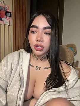 Snapshot of Nickiiiii chatting on 22, 3, 2026 Nickiiiii online show from 22, 3, 2026