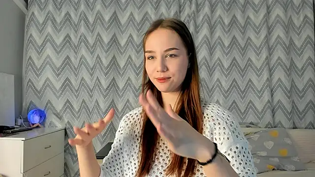 Snapshot of Tate_Angel chatting on 7, 2, 2025 Tate Angel online show from 7, 2, 2025