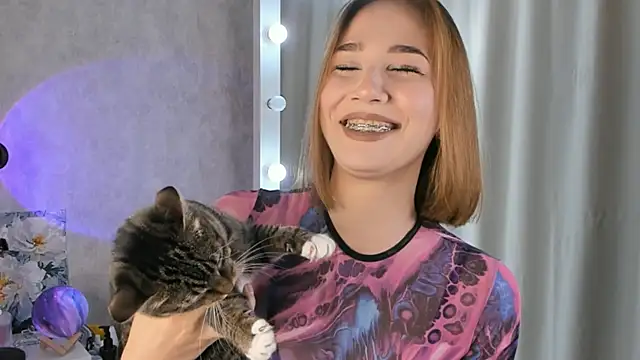 Snapshot of Tate_Angel chatting on 19, 9, 2025 Tate Angel online show from 19, 9, 2025