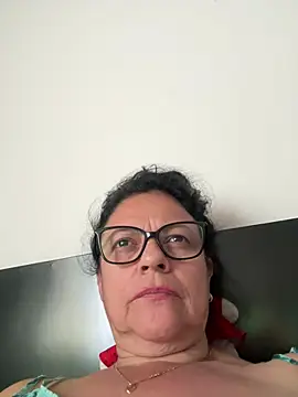 Sharongirl07 online show from 12, 7, 2026
