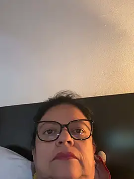 Sharongirl07 online show from 13, 7, 2026