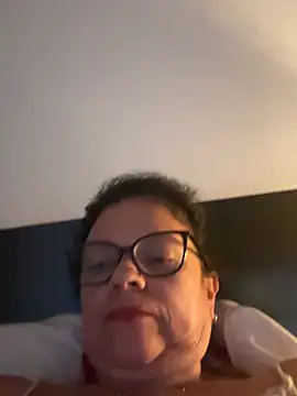 Sharongirl07 online show from 18, 7, 2026
