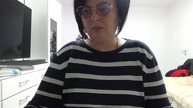 Amandamuller1982 online show from 13, 12, 2025