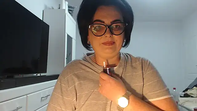 Amandamuller1982 online show from 5, 7, 2026