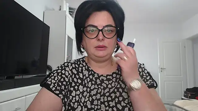 Amandamuller1982 online show from 7, 7, 2026